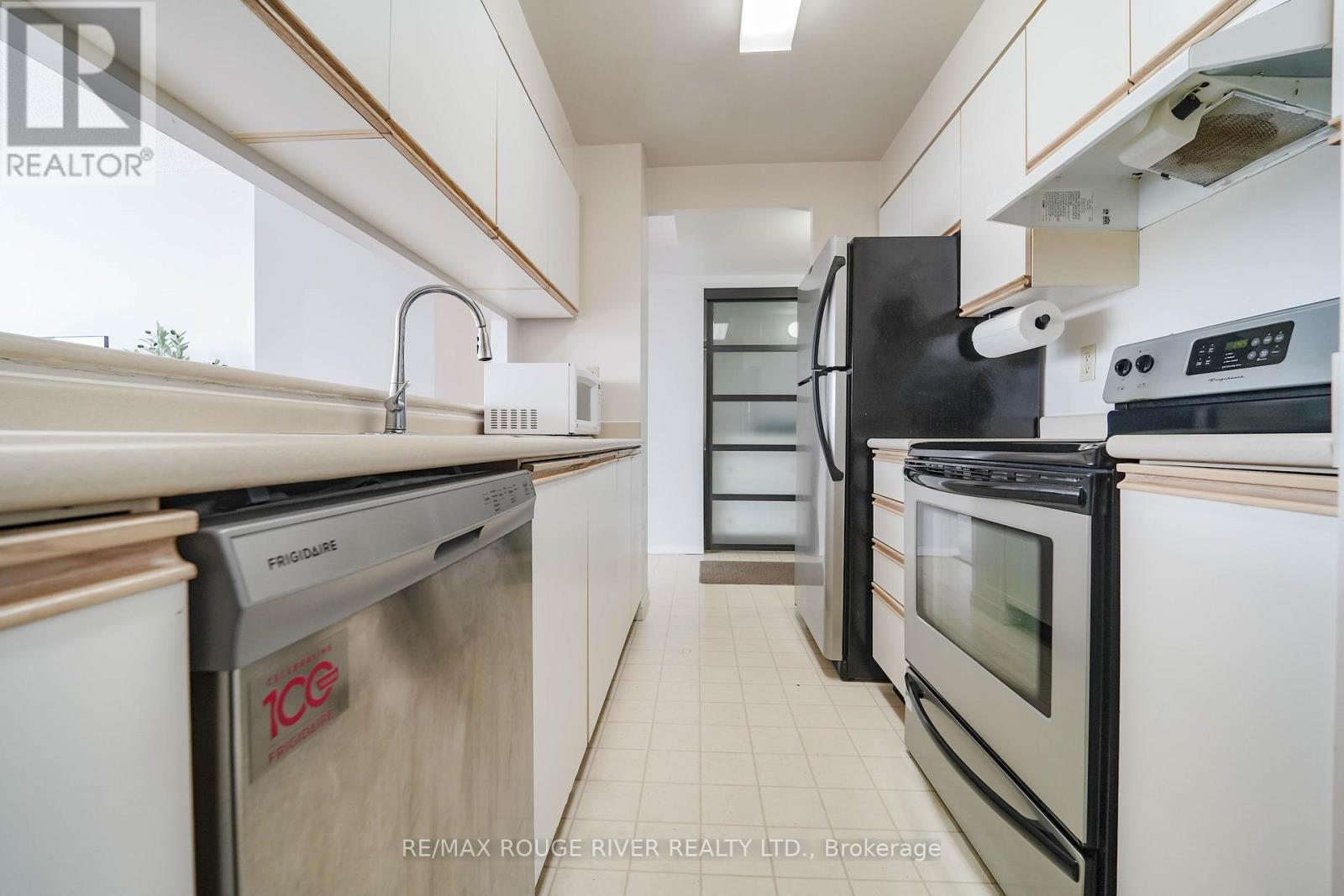 1706 - 90 Dale Avenue, Toronto, Ontario  M1J 3N4 - Photo 6 - E13180648