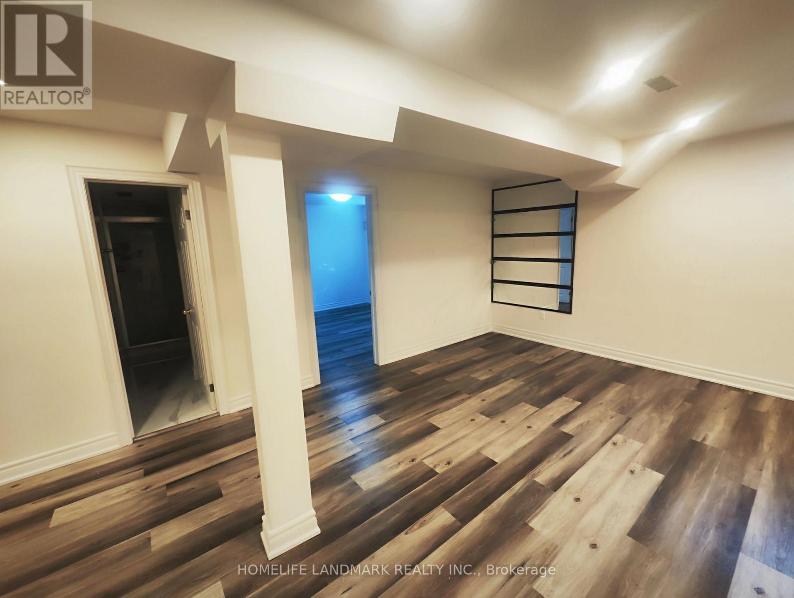 5 Southvale (Basement) Drive, Vaughan, Ontario  L6A 0X2 - Photo 2 - N13180376