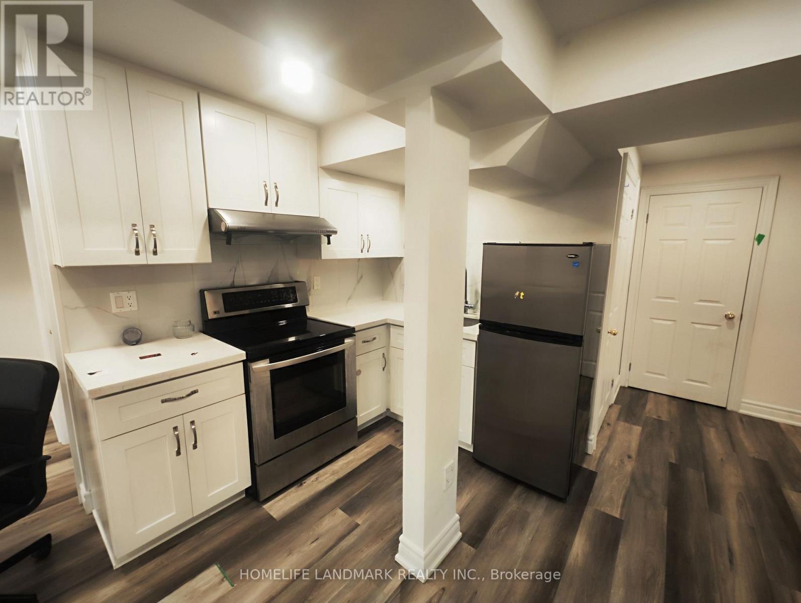 5 Southvale (Basement) Drive, Vaughan, Ontario  L6A 0X2 - Photo 4 - N13180376
