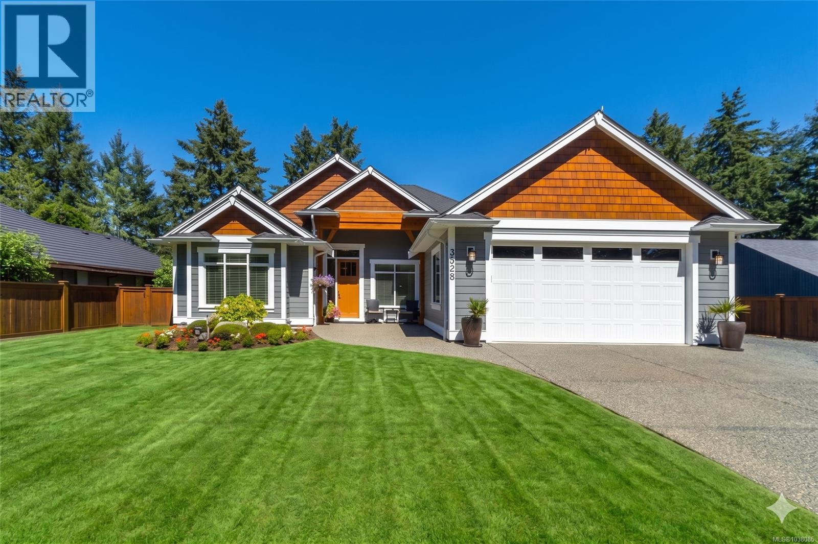 3329 Dolphin Dr, Nanoose Bay, British Columbia