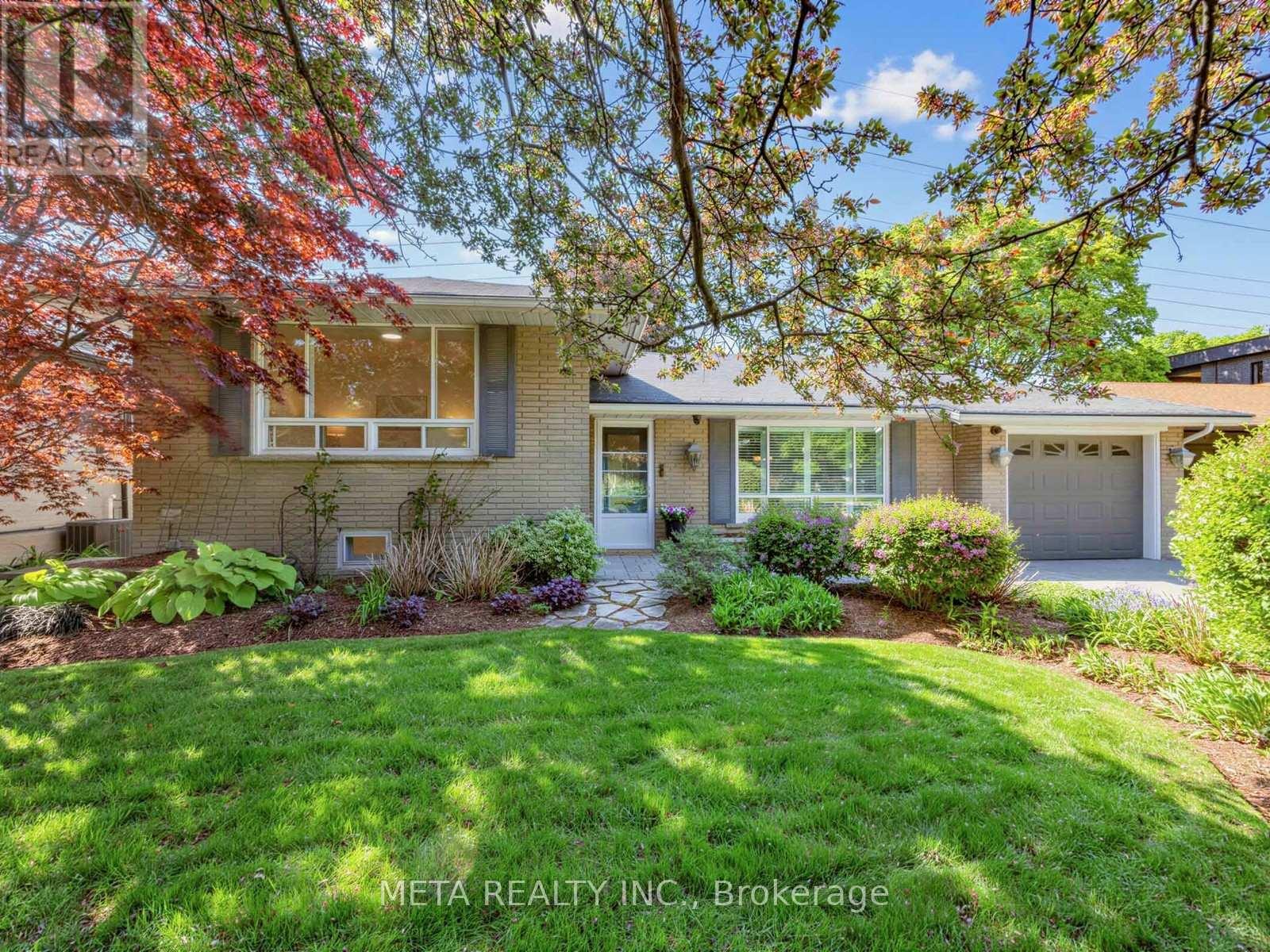 1337 MELTON DRIVE, Mississauga, Ontario
