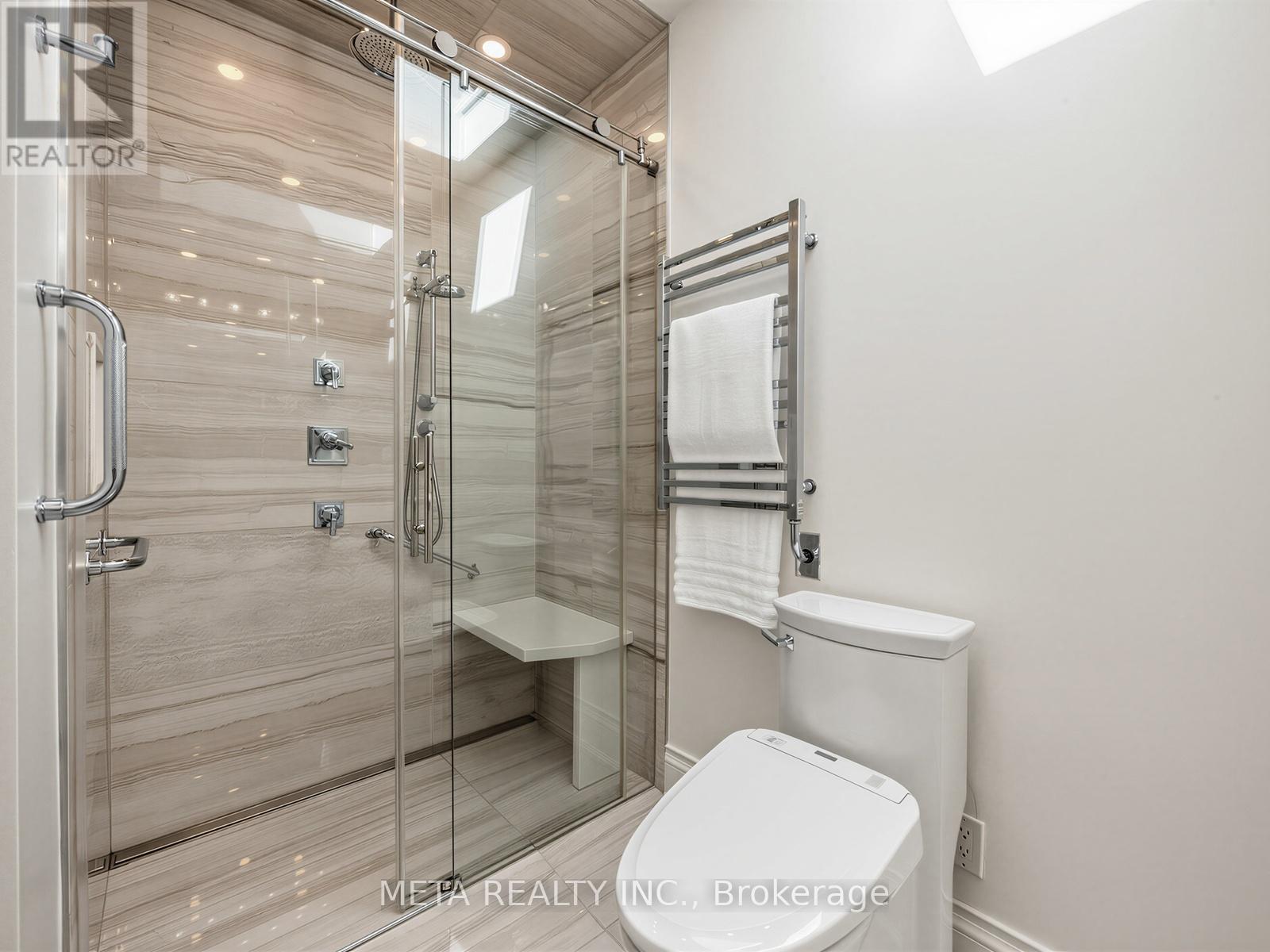 1337 Melton Drive, Mississauga, Ontario  L4Y 1L6 - Photo 19 - W13180314
