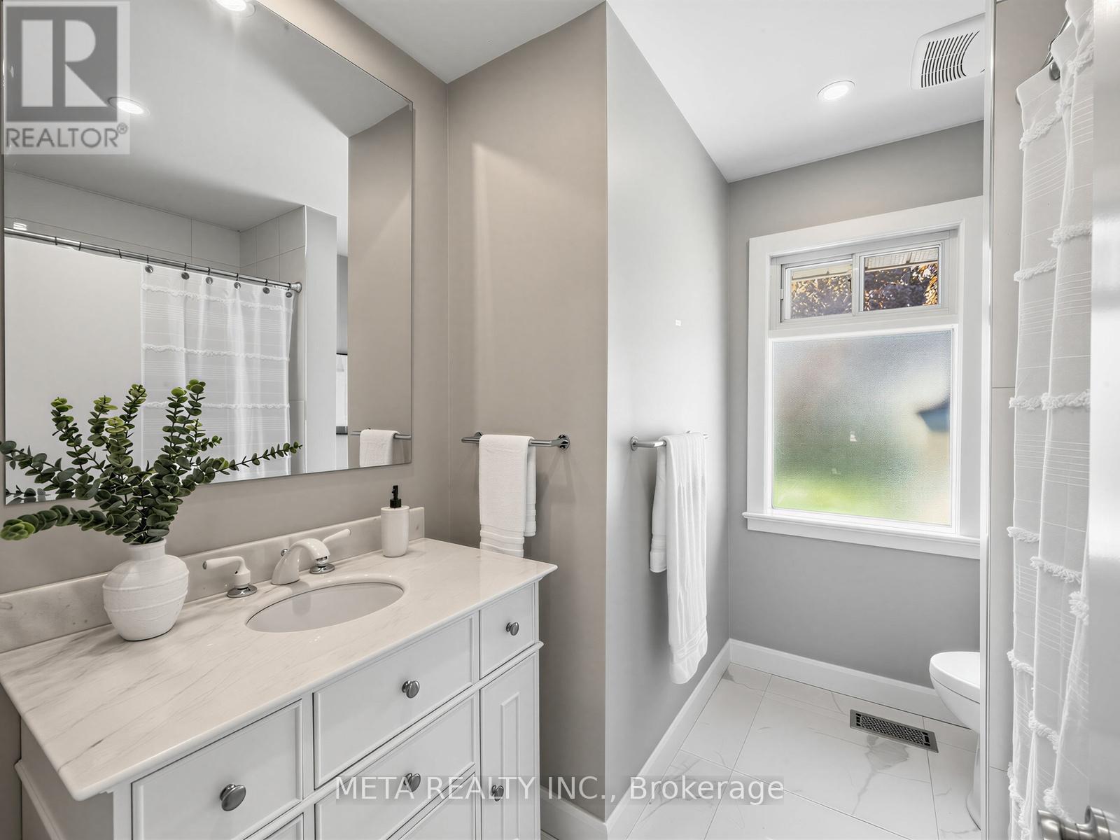 1337 Melton Drive, Mississauga, Ontario  L4Y 1L6 - Photo 26 - W13180314