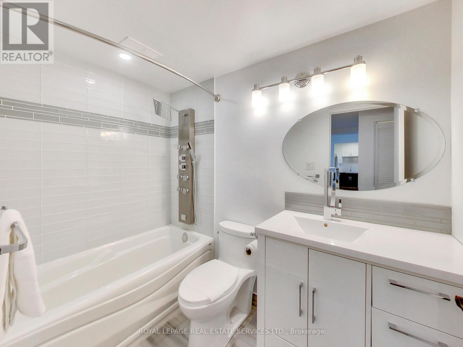 1302 - 240 Scarlett Road, Toronto, Ontario  M6N 4X4 - Photo 11 - W13180652