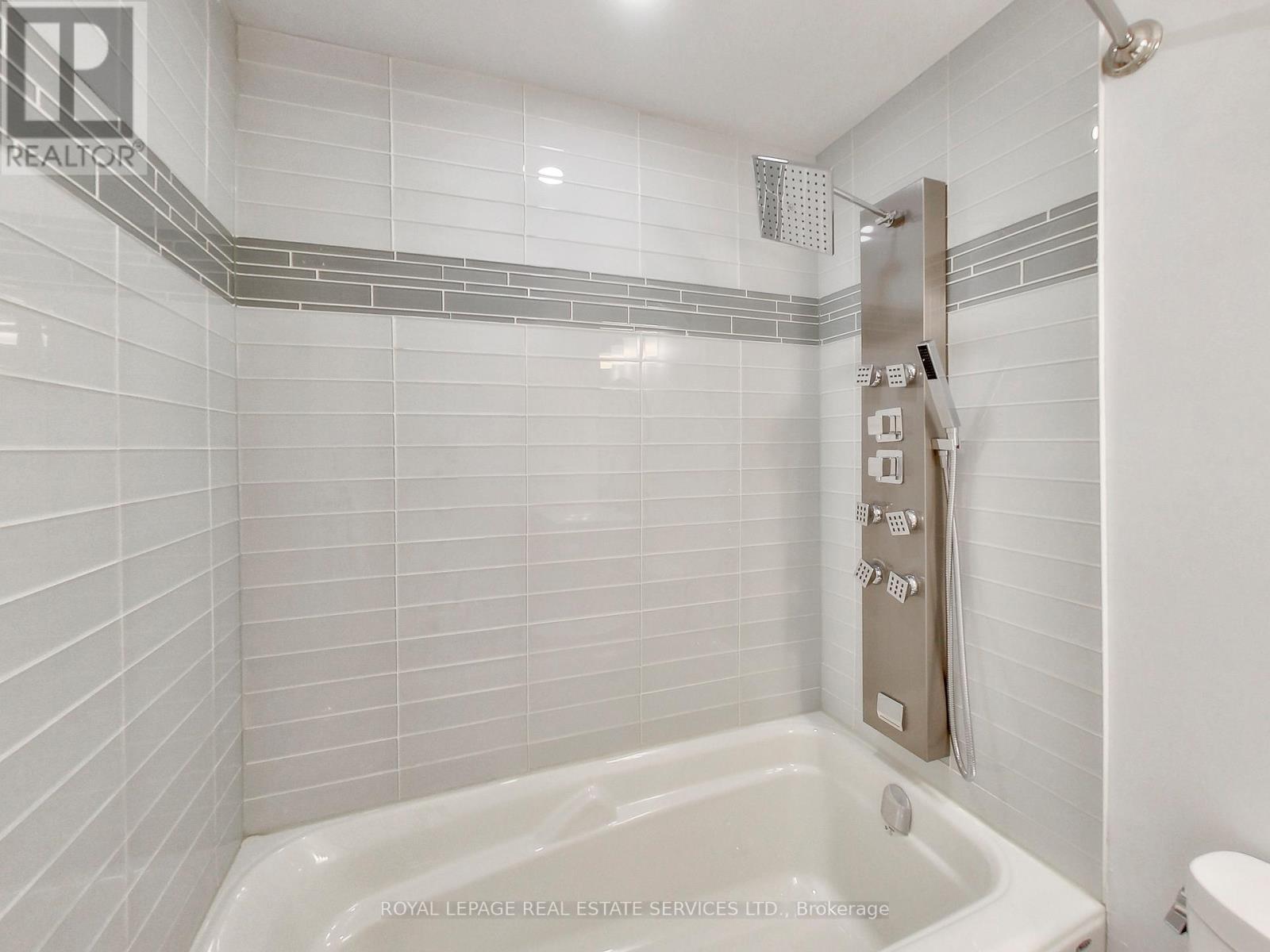 1302 - 240 Scarlett Road, Toronto, Ontario  M6N 4X4 - Photo 12 - W13180652