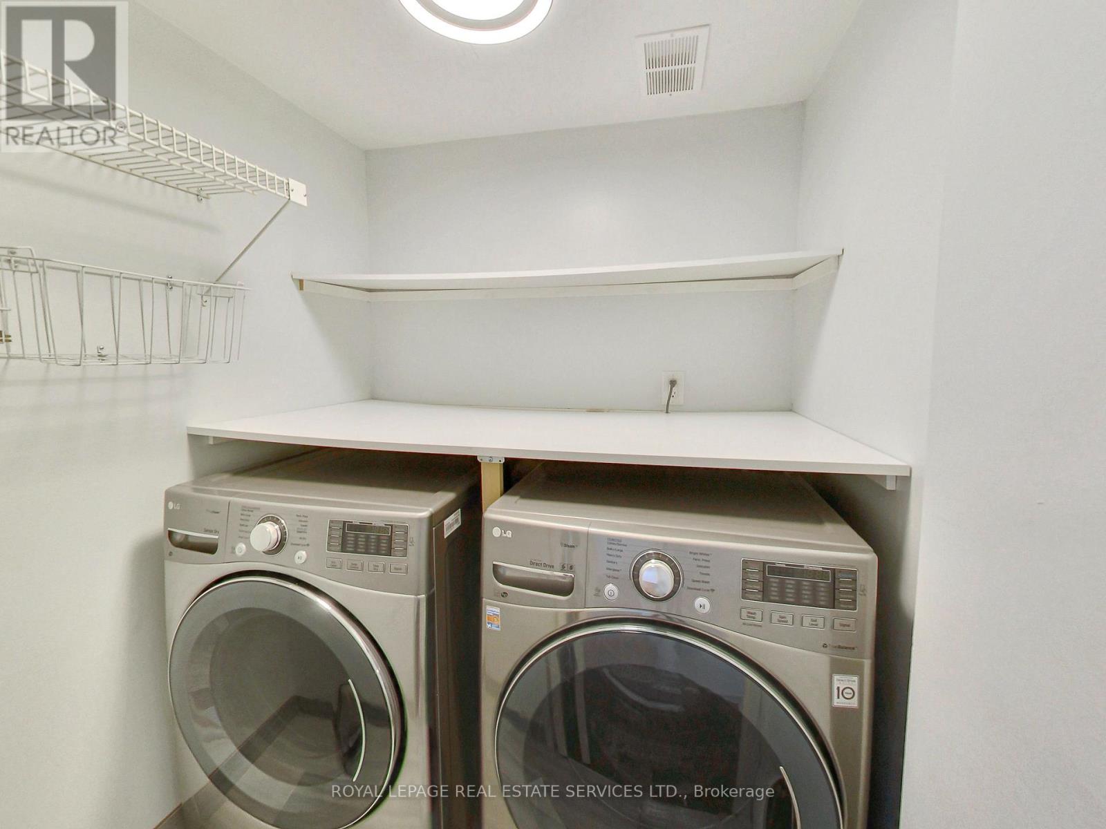 1302 - 240 Scarlett Road, Toronto, Ontario  M6N 4X4 - Photo 13 - W13180652