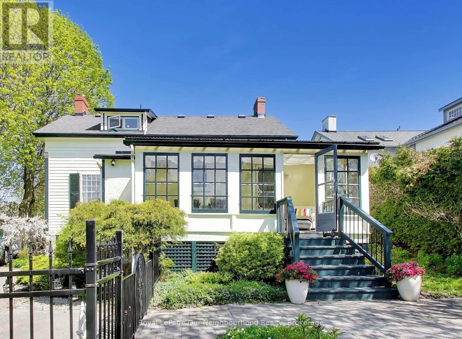 309 KING STREET W, Cobourg, Ontario