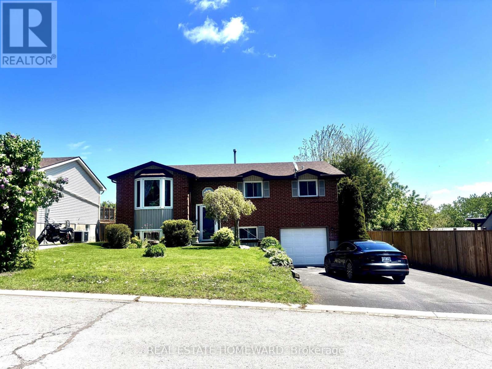 35 BLEEKER AVENUE, Quinte West, Ontario