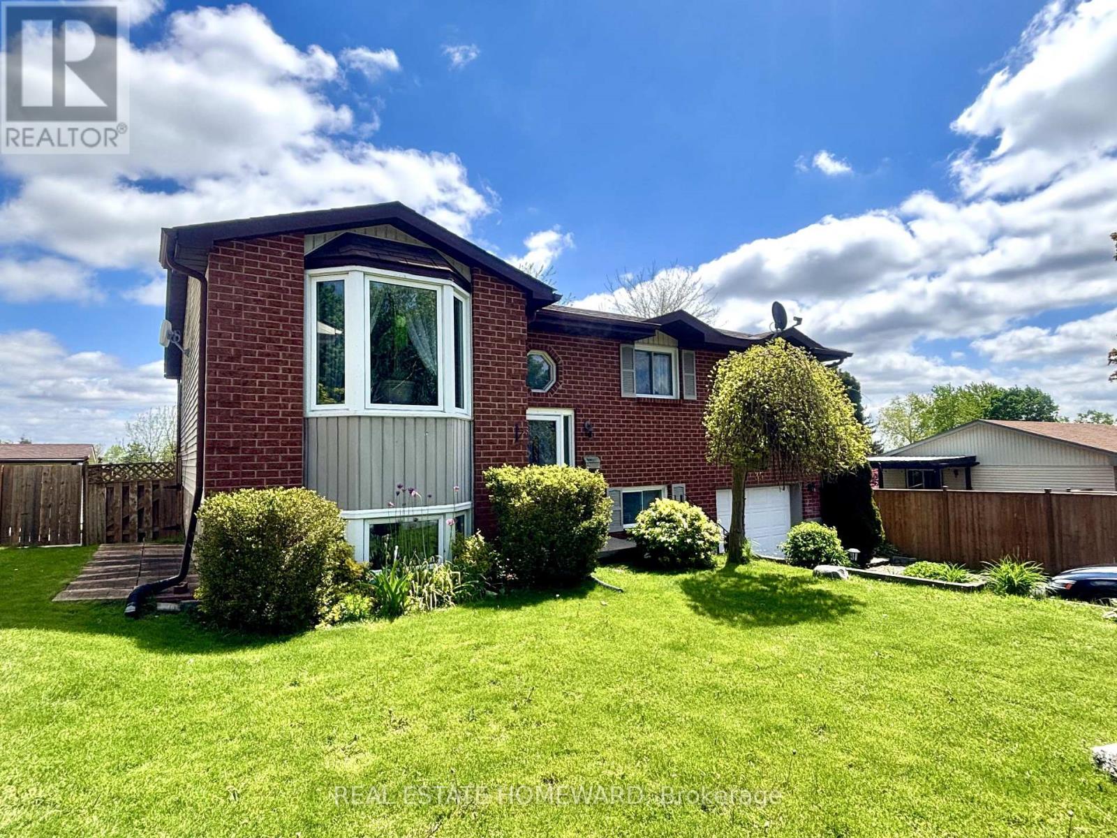 35 Bleeker Avenue, Quinte West, Ontario  K8V 5Y2 - Photo 2 - X12731268