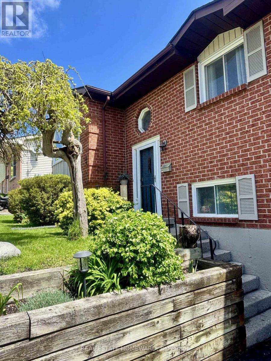 35 Bleeker Avenue, Quinte West, Ontario  K8V 5Y2 - Photo 5 - X12731268