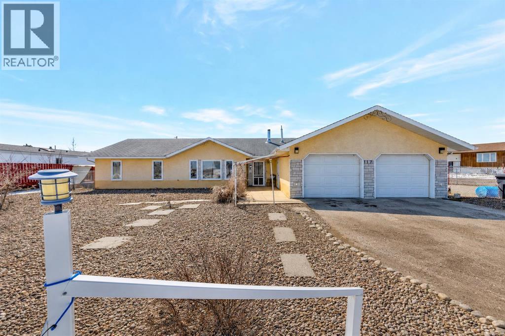 117 2 Avenue W, Marshall, Saskatchewan