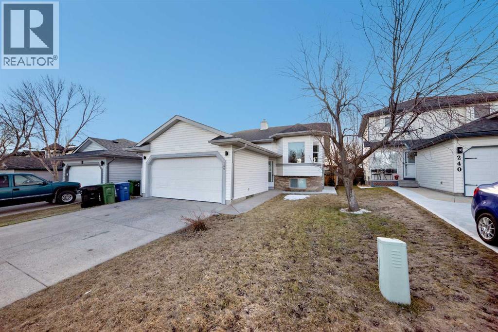 244 Coverdale Court NE, Calgary, Alberta  T3K 4J7 - Photo 17 - A2301202