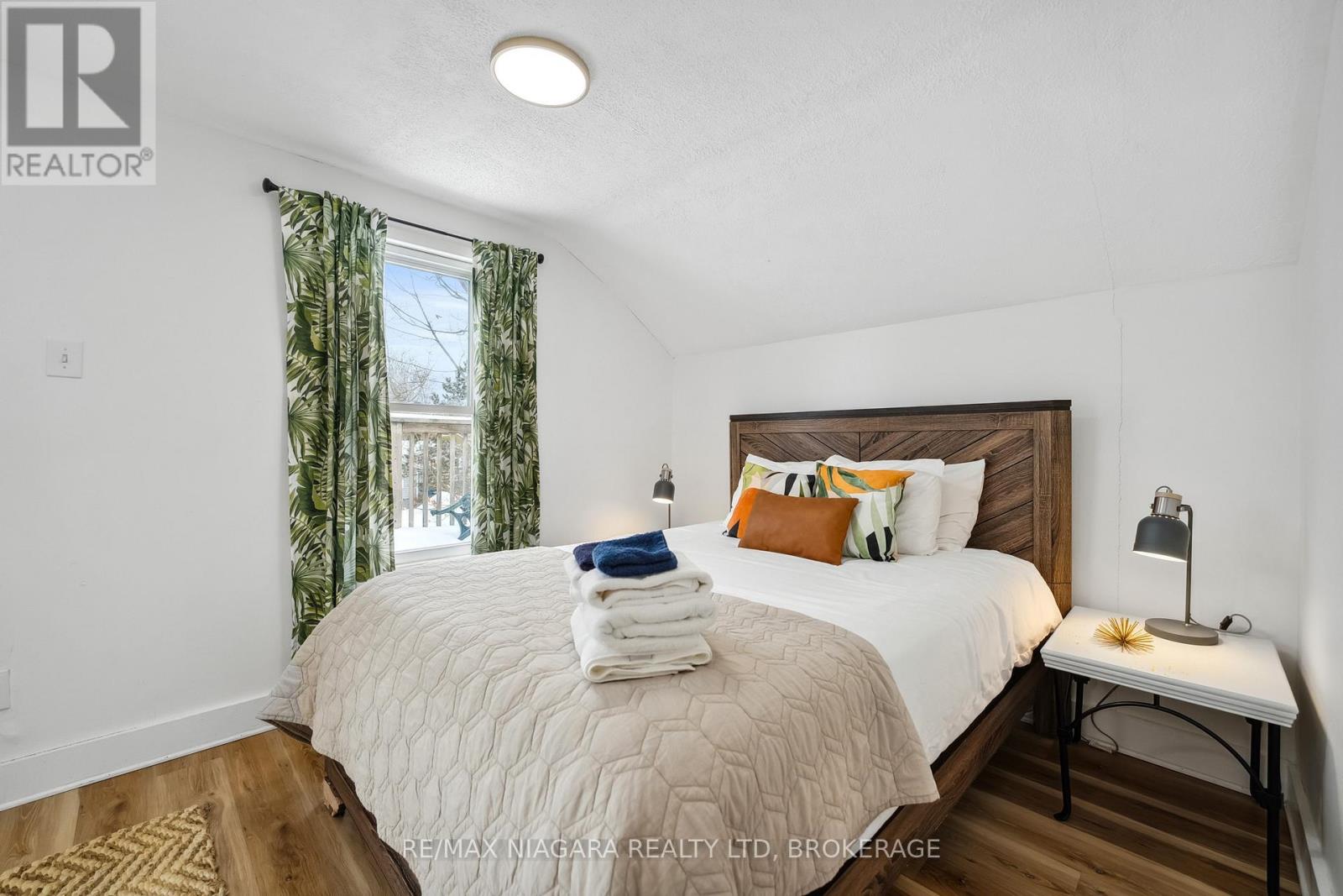 248 Lincoln Road W, Fort Erie, Ontario  L0S 1B0 - Photo 24 - X13177788