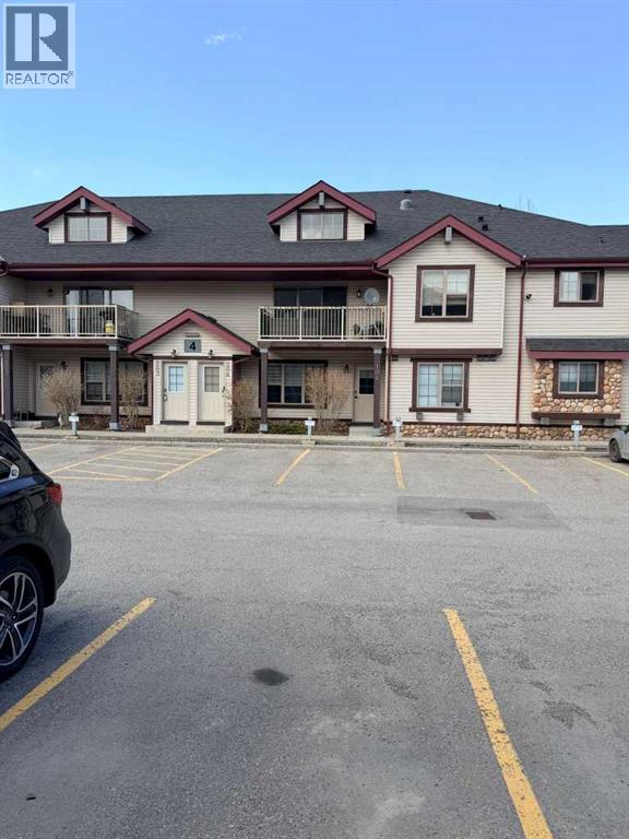 104, 4 Everridge Square SW, Calgary, Alberta  T2Y 5G9 - Photo 3 - A2309103