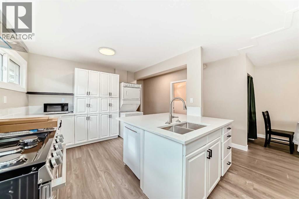 2311 Westmount Road NW, Calgary, Alberta  T2N 3N7 - Photo 7 - A2314753
