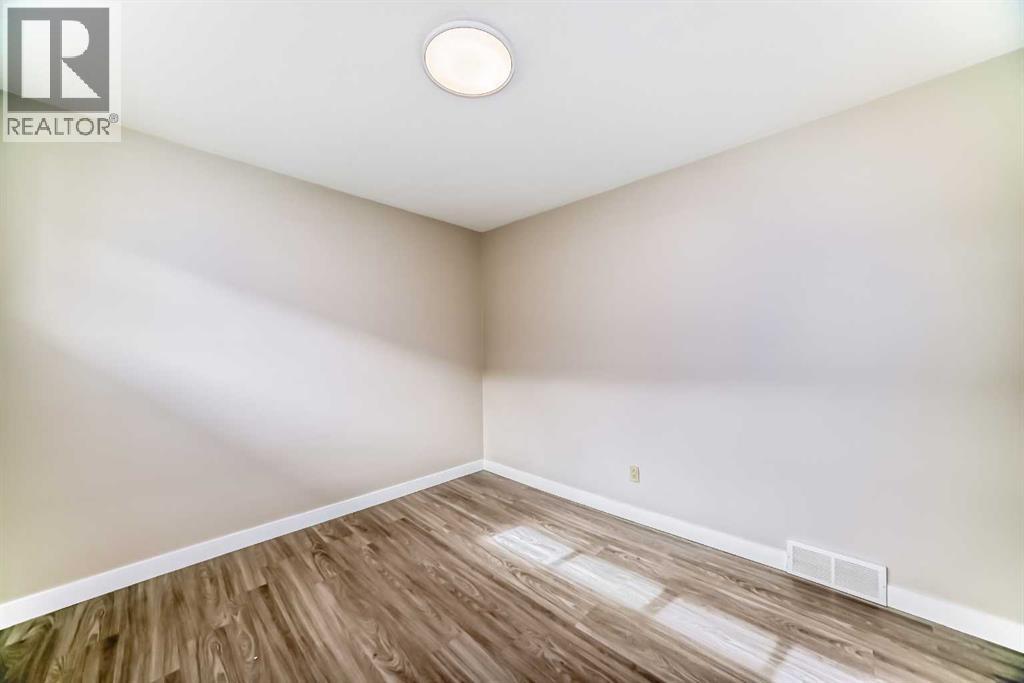 2311 Westmount Road NW, Calgary, Alberta  T2N 3N7 - Photo 18 - A2314753