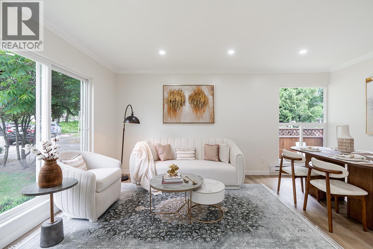 2520 GORDON AVENUE, Port Coquitlam, British Columbia