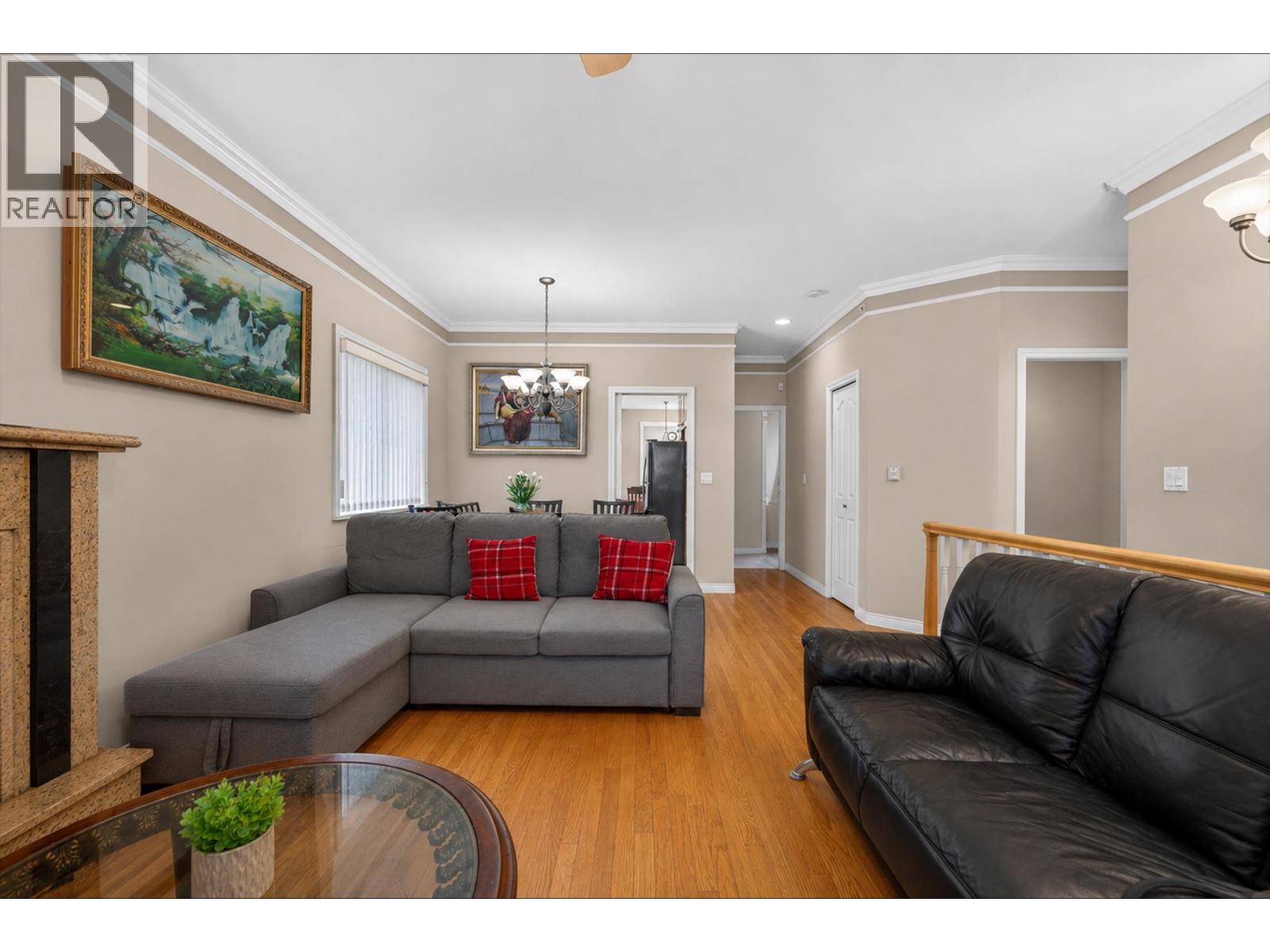 6959 Culloden Street, Vancouver, British Columbia  V5X 4J6 - Photo 2 - R3128493