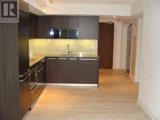 1911 - 70 Queens Wharf Road, Toronto, Ontario  M5V 0J2 - Photo 2 - C13180806
