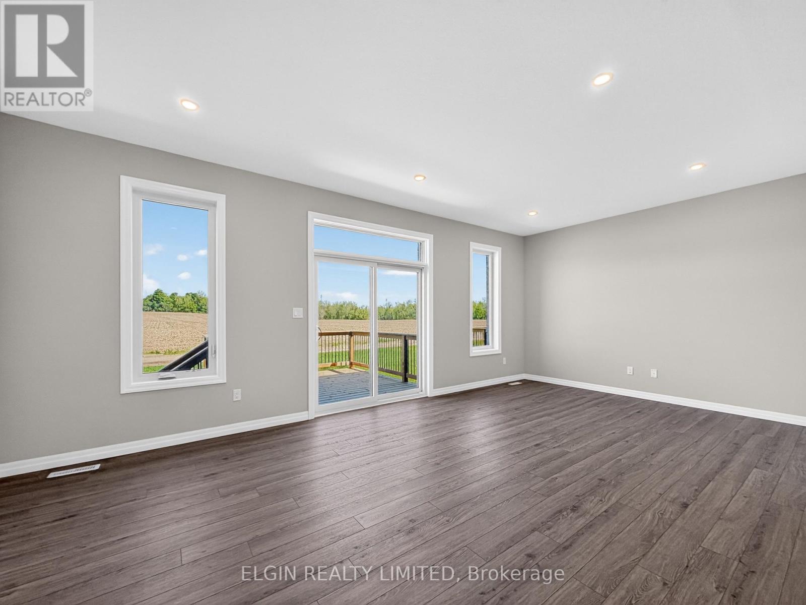 8 Canary Street, Tillsonburg, Ontario  N4G 0K4 - Photo 14 - X13163492