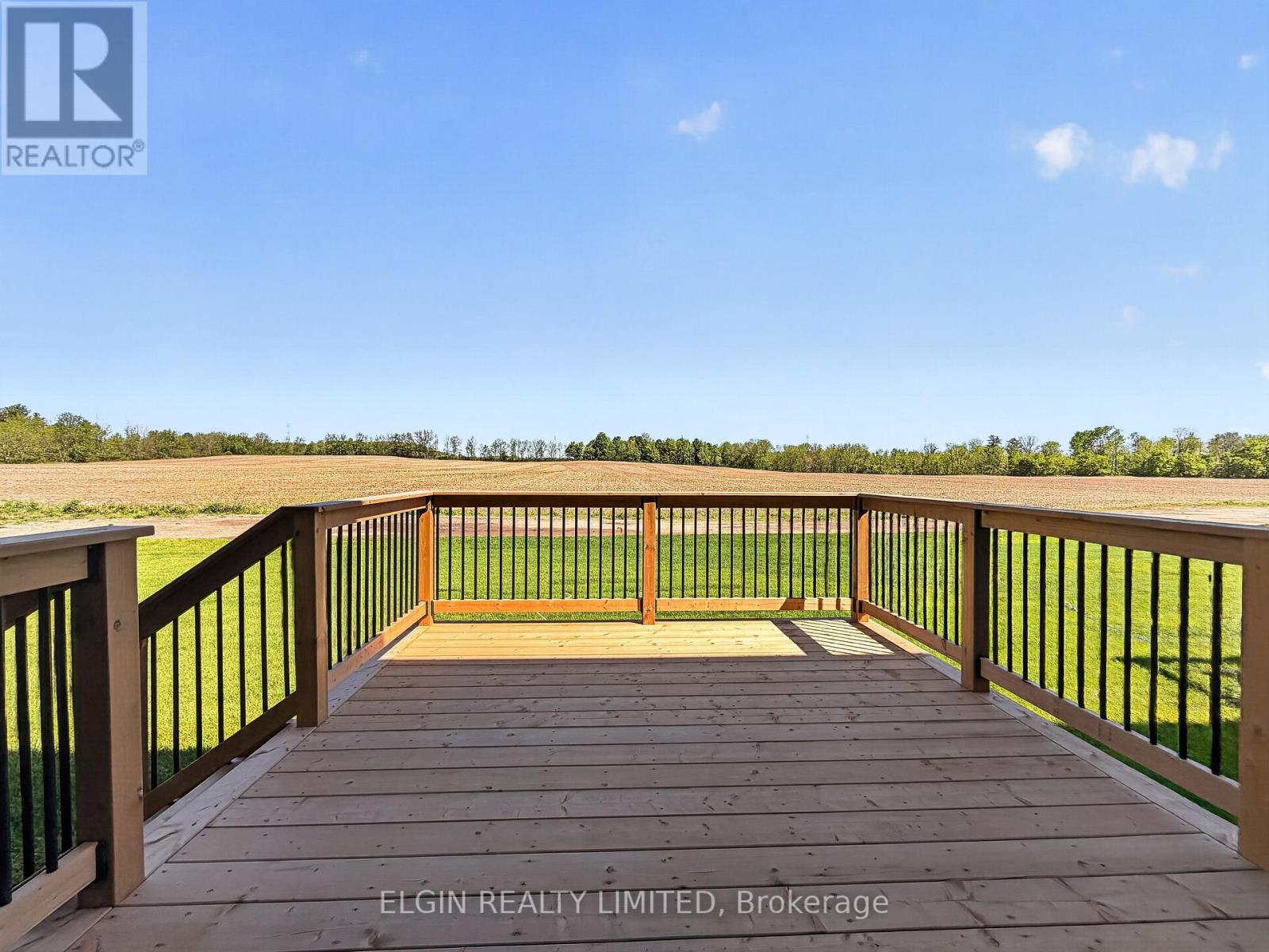 8 Canary Street, Tillsonburg, Ontario  N4G 0K4 - Photo 2 - X13163492