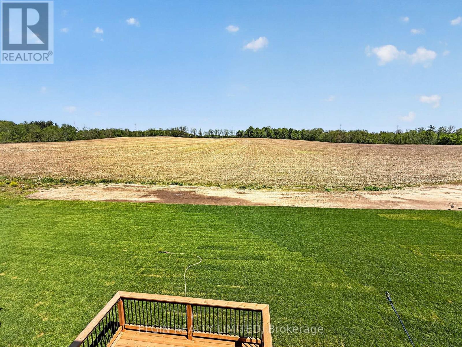 8 Canary Street, Tillsonburg, Ontario  N4G 0K4 - Photo 3 - X13163492