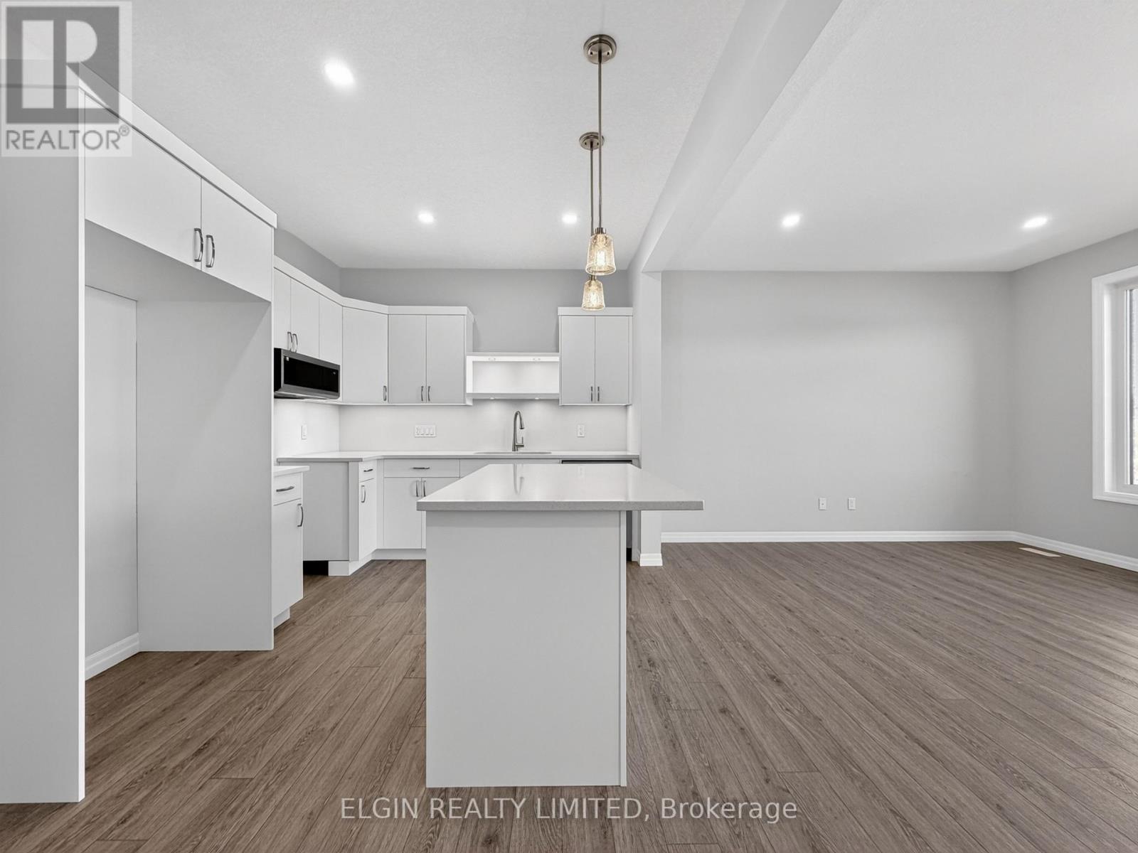 10 Canary Street, Tillsonburg, Ontario  N4G 0K4 - Photo 8 - X13163494
