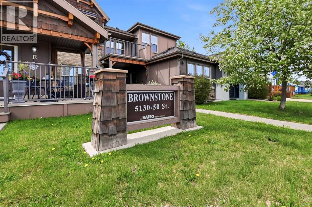K, 5130 50 Street, Lacombe, Alberta  T4L 1X2 - Photo 2 - A2291770