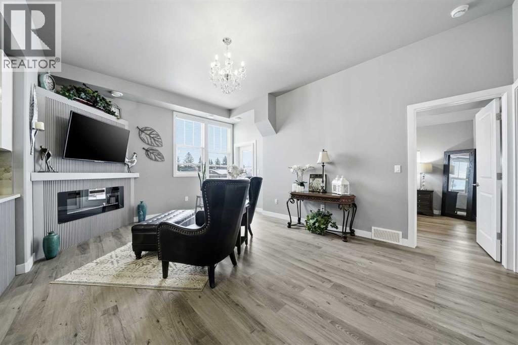 K, 5130 50 Street, Lacombe, Alberta  T4L 1X2 - Photo 7 - A2291770