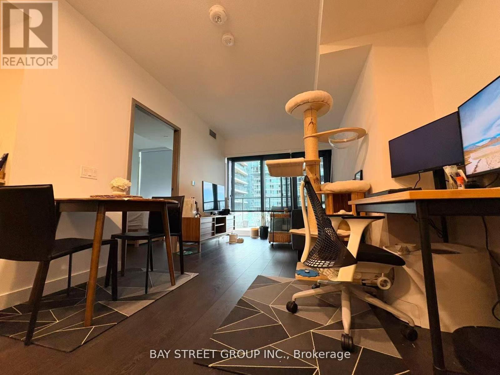 2608 - 3 Concord Cityplace Way, Toronto, Ontario  M5V 0X4 - Photo 5 - C12874476
