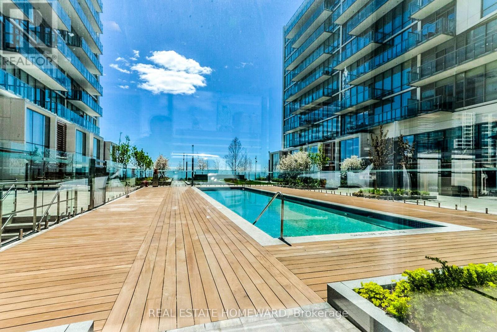 1015 - 29 Queens Quay E, Toronto, Ontario  M5E 0A4 - Photo 37 - C13177492