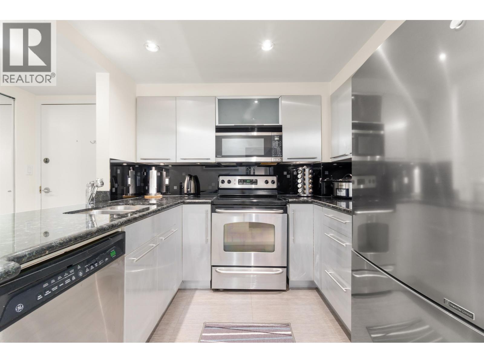 506 907 Beach Avenue, Vancouver, British Columbia  V6Z 2R3 - Photo 8 - R3128486