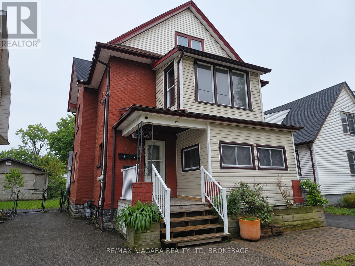 3 - 23 Avenue Place, Welland, Ontario  L3B 4B2 - Photo 2 - X13180958