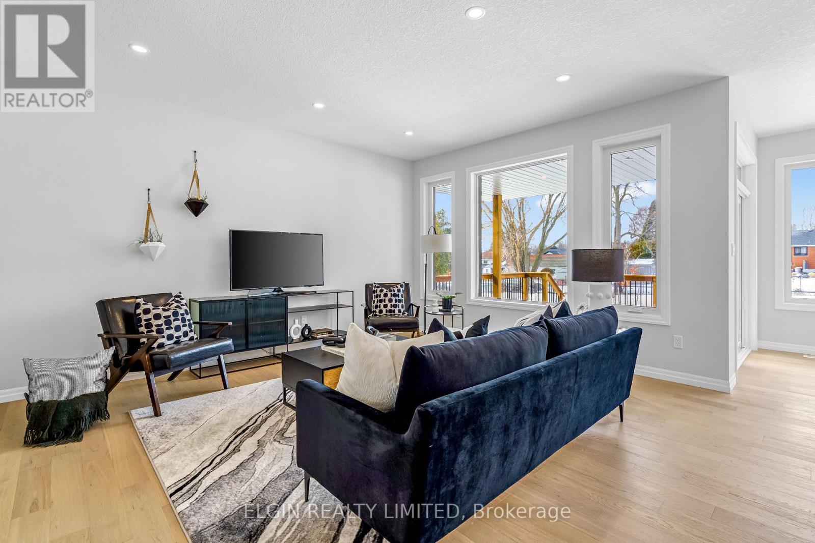 47 Lark Street, Tillsonburg, Ontario  N4G 0K8 - Photo 13 - X12714206