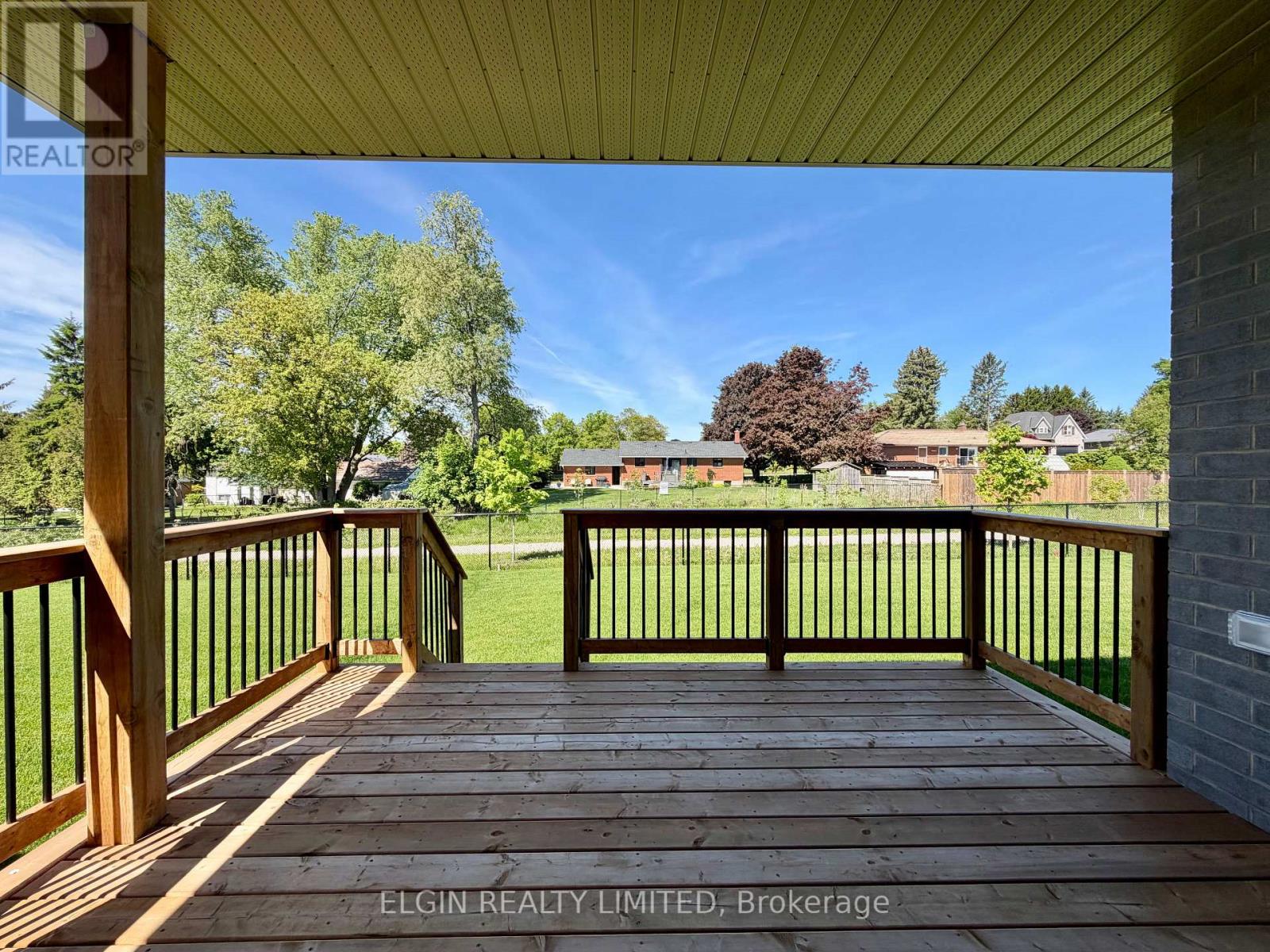 47 Lark Street, Tillsonburg, Ontario  N4G 0K8 - Photo 4 - X12714206