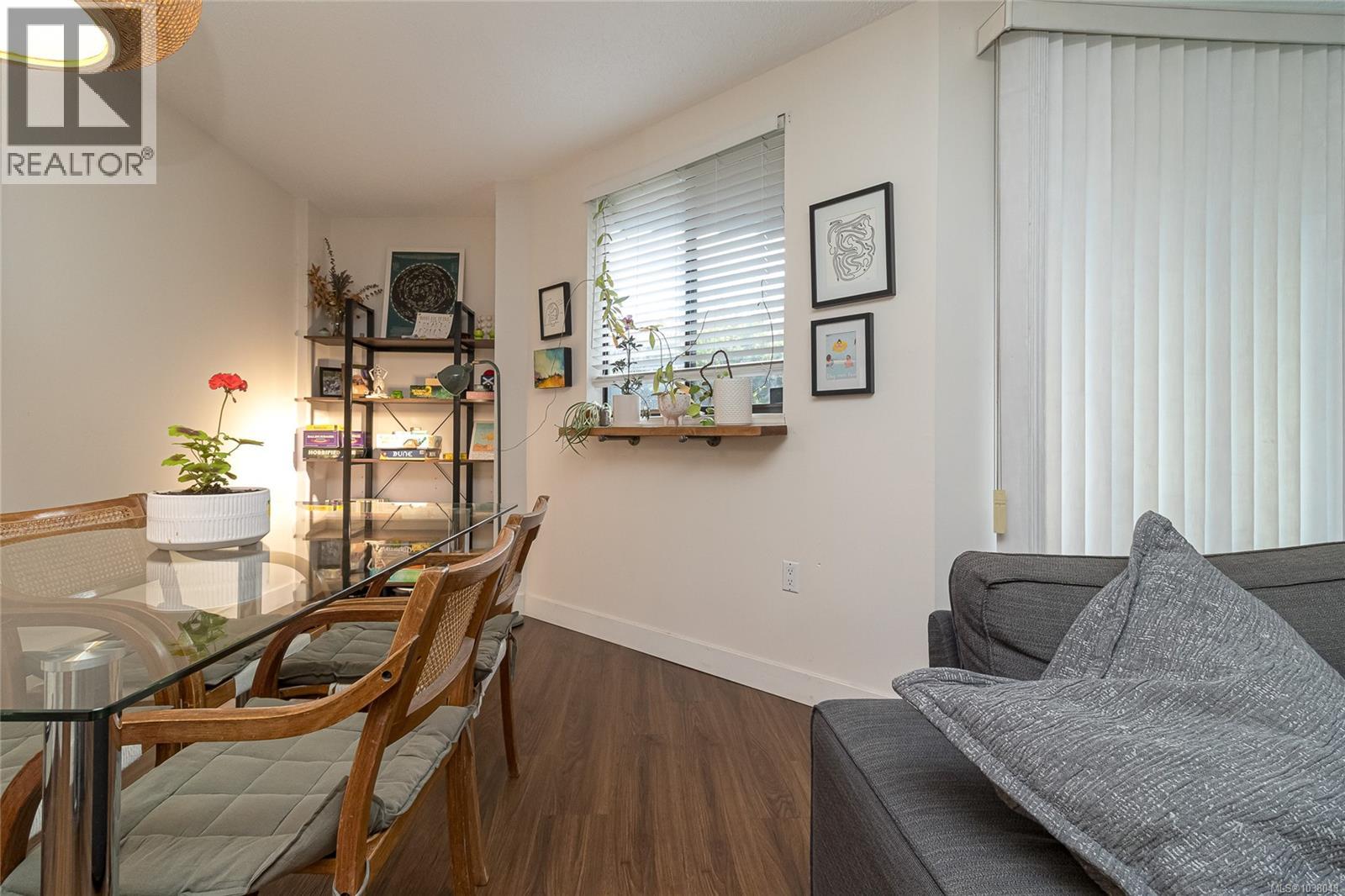 102 1745 Leighton Rd, Victoria, British Columbia  V8R 6R6 - Photo 8 - 1038043