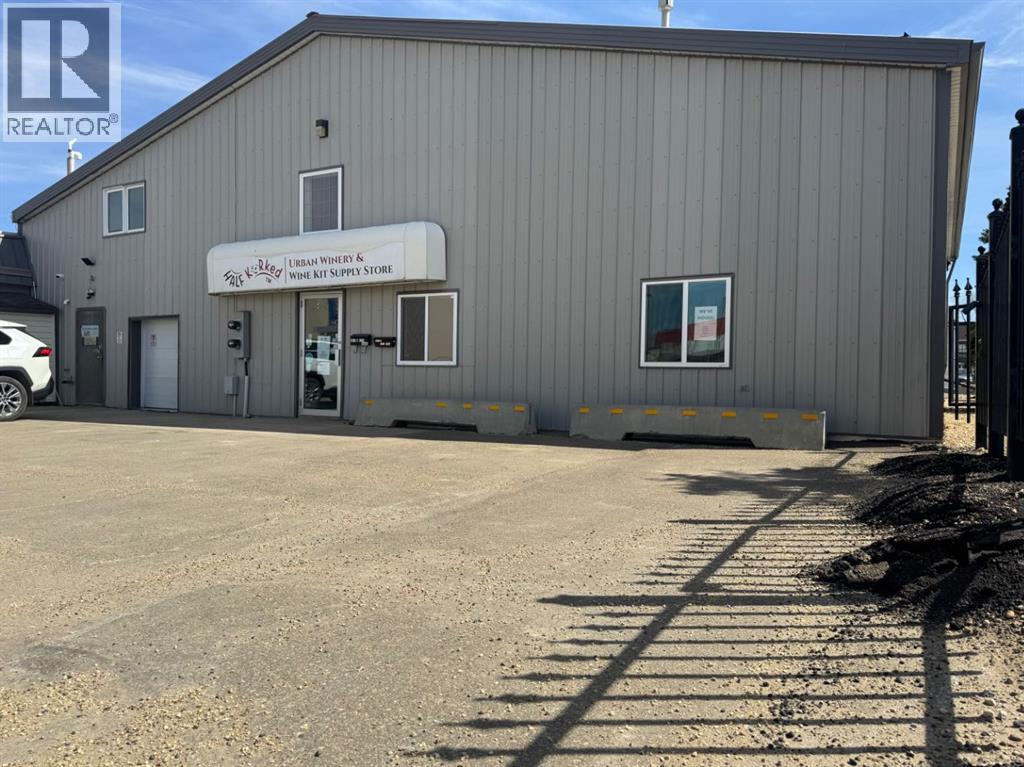 B, 6223 48 Avenue, Camrose, Alberta  T4V 0K4 - Photo 3 - A2309131