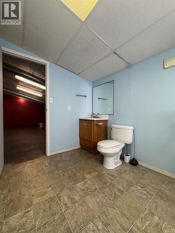 B, 6223 48 Avenue, Camrose, Alberta  T4V 0K4 - Photo 25 - A2309131