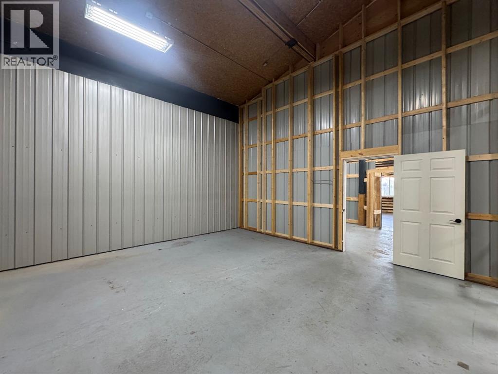 B, 6223 48 Avenue, Camrose, Alberta  T4V 0K4 - Photo 18 - A2309131