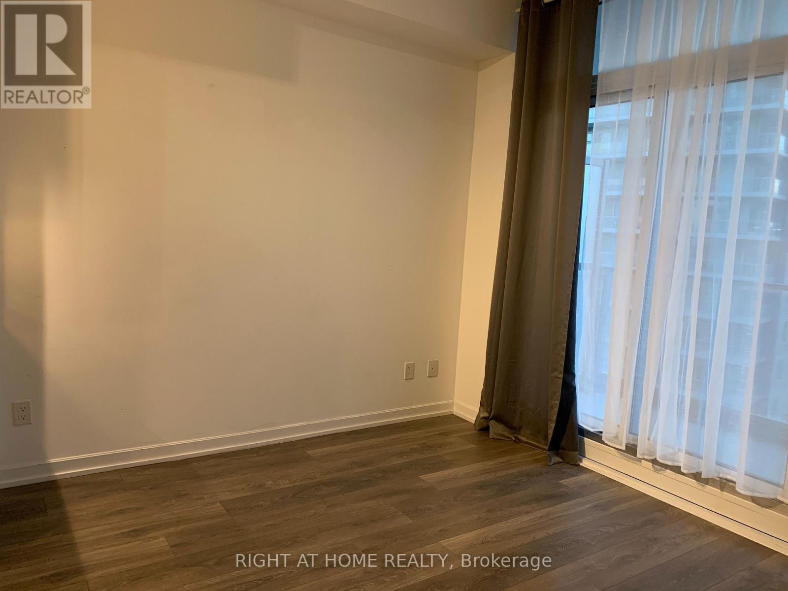1209 - 56 Forest Manor Road, Toronto, Ontario  M2J 0E5 - Photo 10 - C13181010