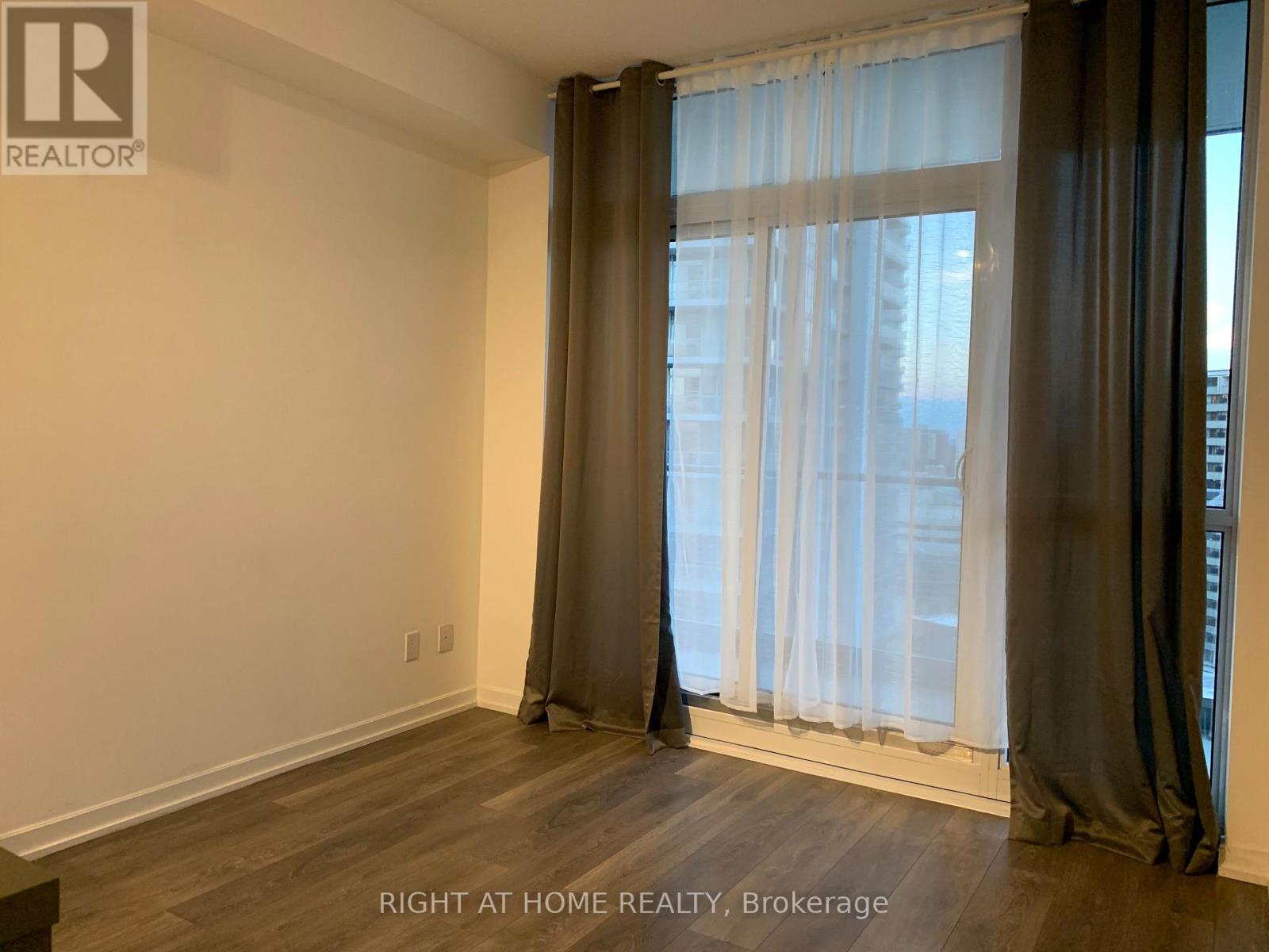 1209 - 56 Forest Manor Road, Toronto, Ontario  M2J 0E5 - Photo 7 - C13181010