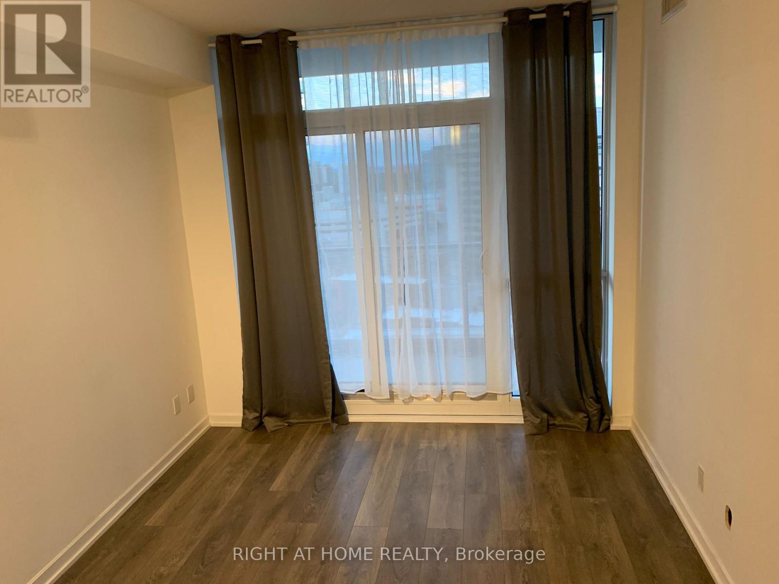 1209 - 56 Forest Manor Road, Toronto, Ontario  M2J 0E5 - Photo 8 - C13181010