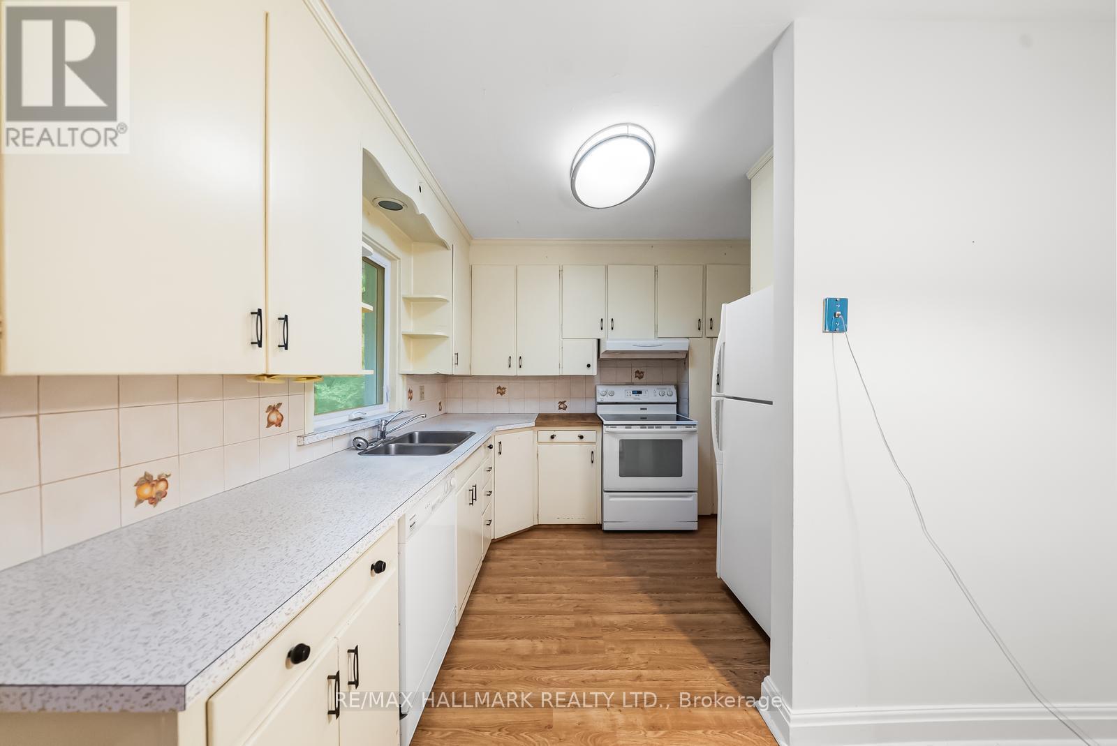 344 Spring Garden Avenue, Toronto, Ontario  M2N 3H5 - Photo 13 - C13181128