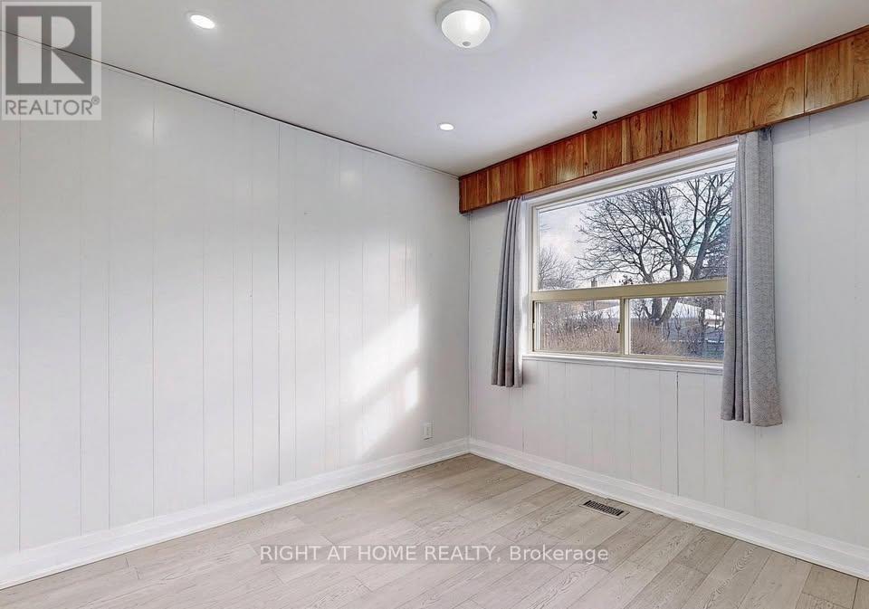 Main - 11 Dalehurst Ave Avenue, Toronto, Ontario  M1G 2X6 - Photo 12 - E13180962