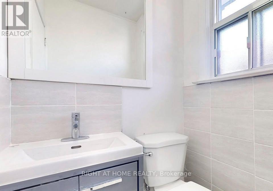 Main - 11 Dalehurst Ave Avenue, Toronto, Ontario  M1G 2X6 - Photo 19 - E13180962