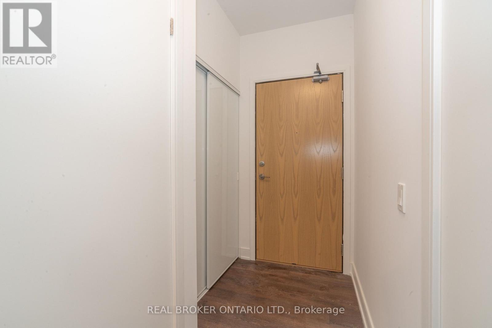 327 - 1350 Ellesmere Road, Toronto, Ontario  M1P 2X9 - Photo 3 - E13181016