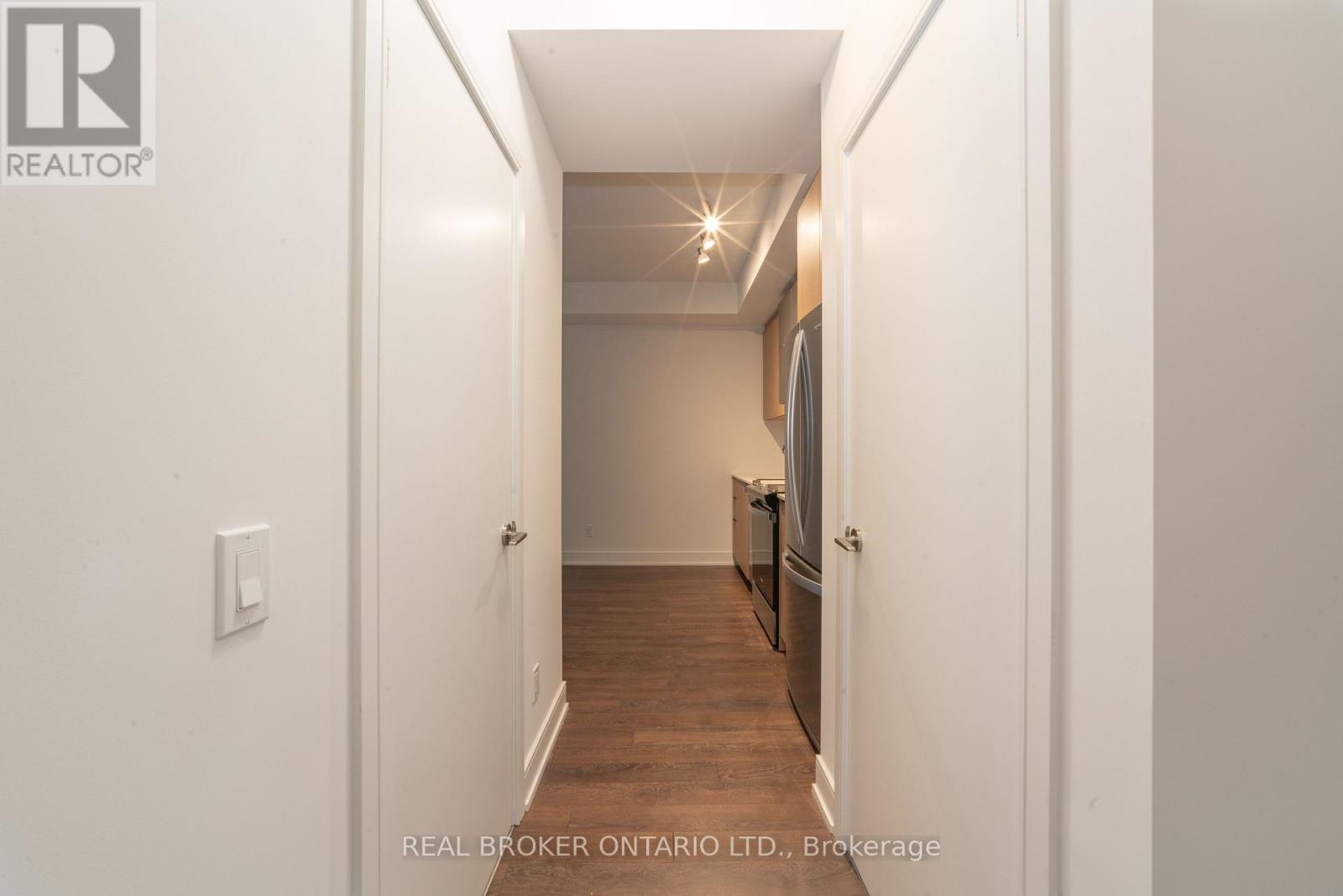 327 - 1350 Ellesmere Road, Toronto, Ontario  M1P 2X9 - Photo 4 - E13181016