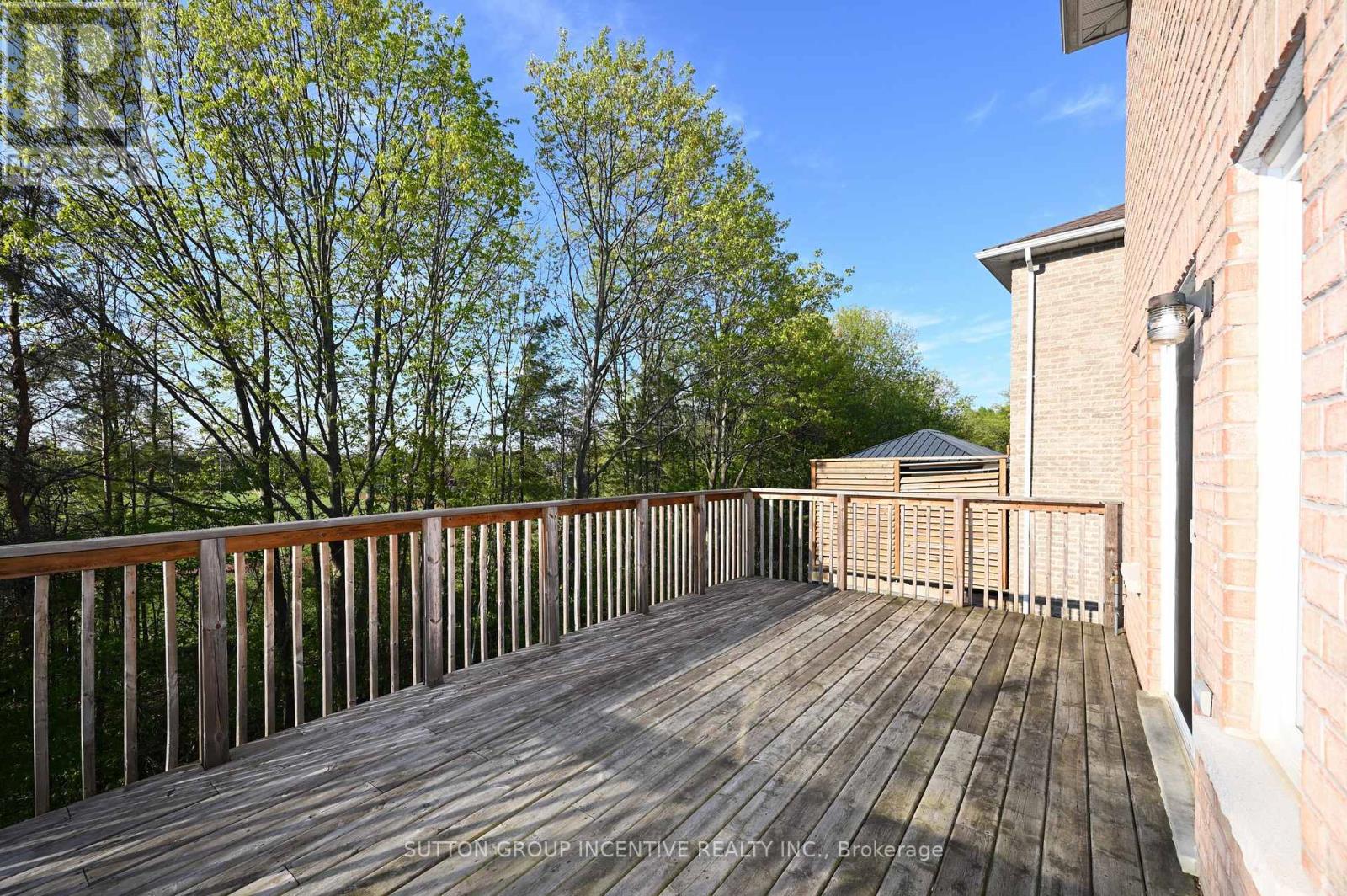 Upper - 28 Silvercreek Crescent, Barrie (Ardagh), Ontario  L4N 1S7 - Photo 20 - S13181008