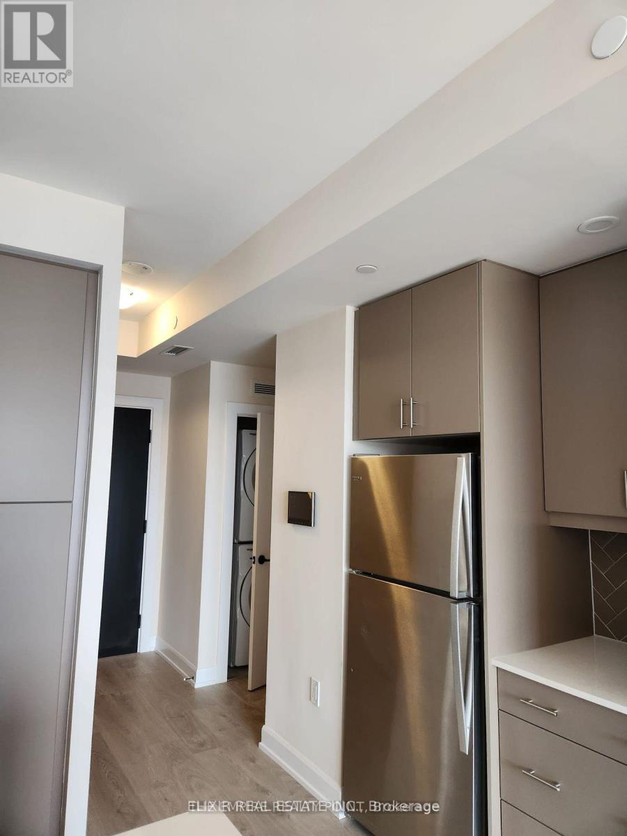 319 - 3200 William Coltson Avenue, Oakville, Ontario  L6H 7W6 - Photo 4 - W13181012