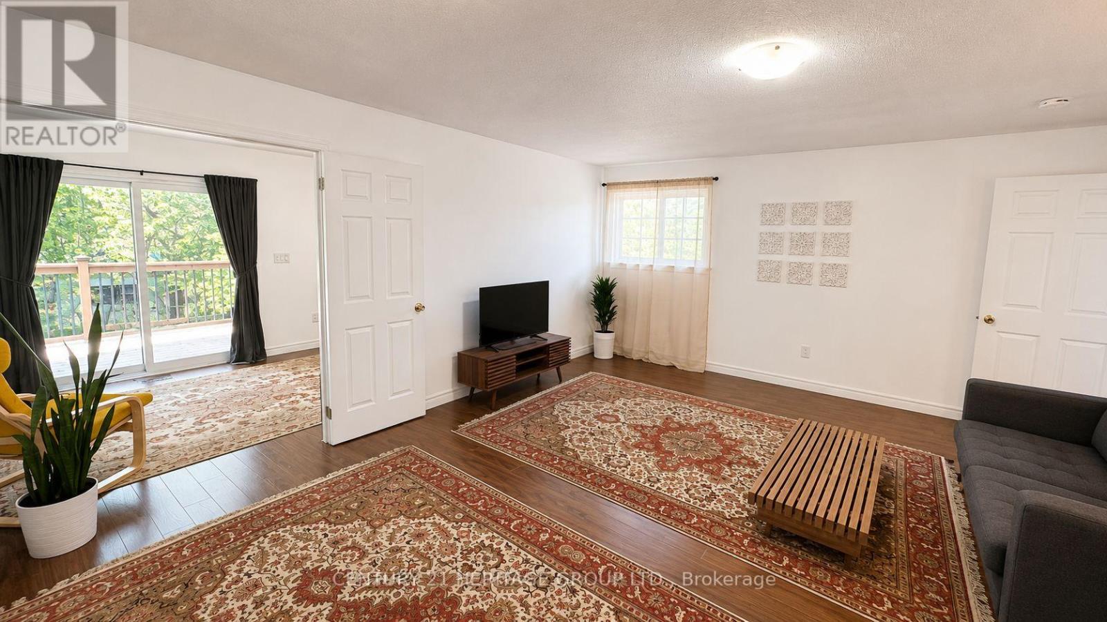322 Lakeview Boulevard, Georgina, Ontario  L4P 2Y7 - Photo 20 - N13173646